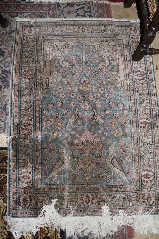 Isfahan style rug with lamp and birds